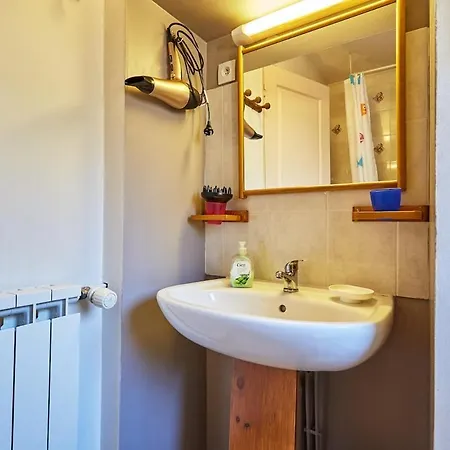 Holiday home Petit Juno *